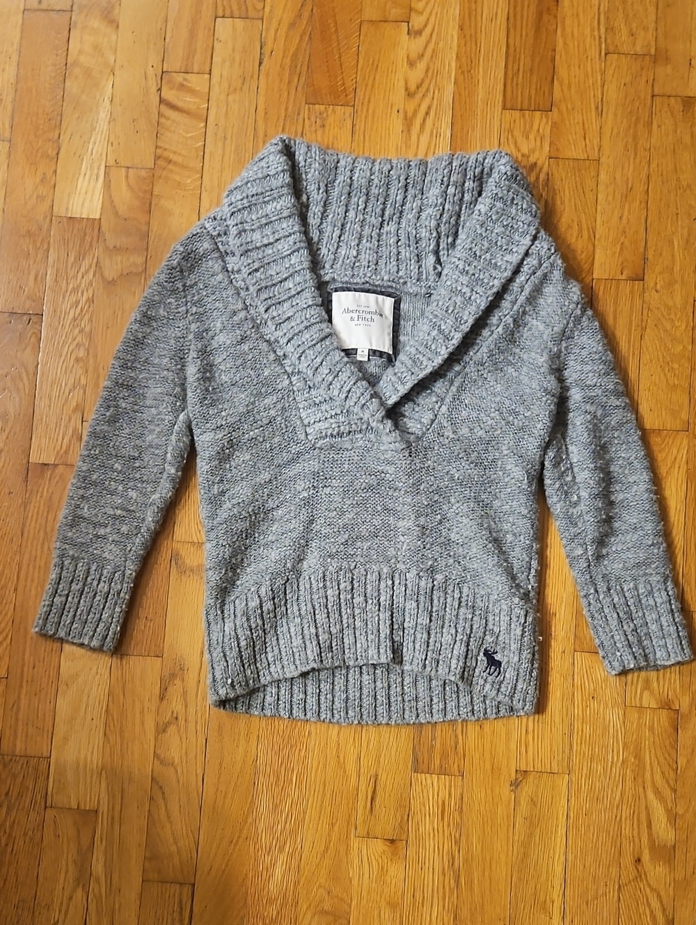 Abercrombie & Fitch Gray Shawl-Collar Knit Sweater